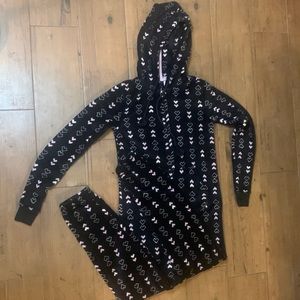 Comfy heart-patterned onesie